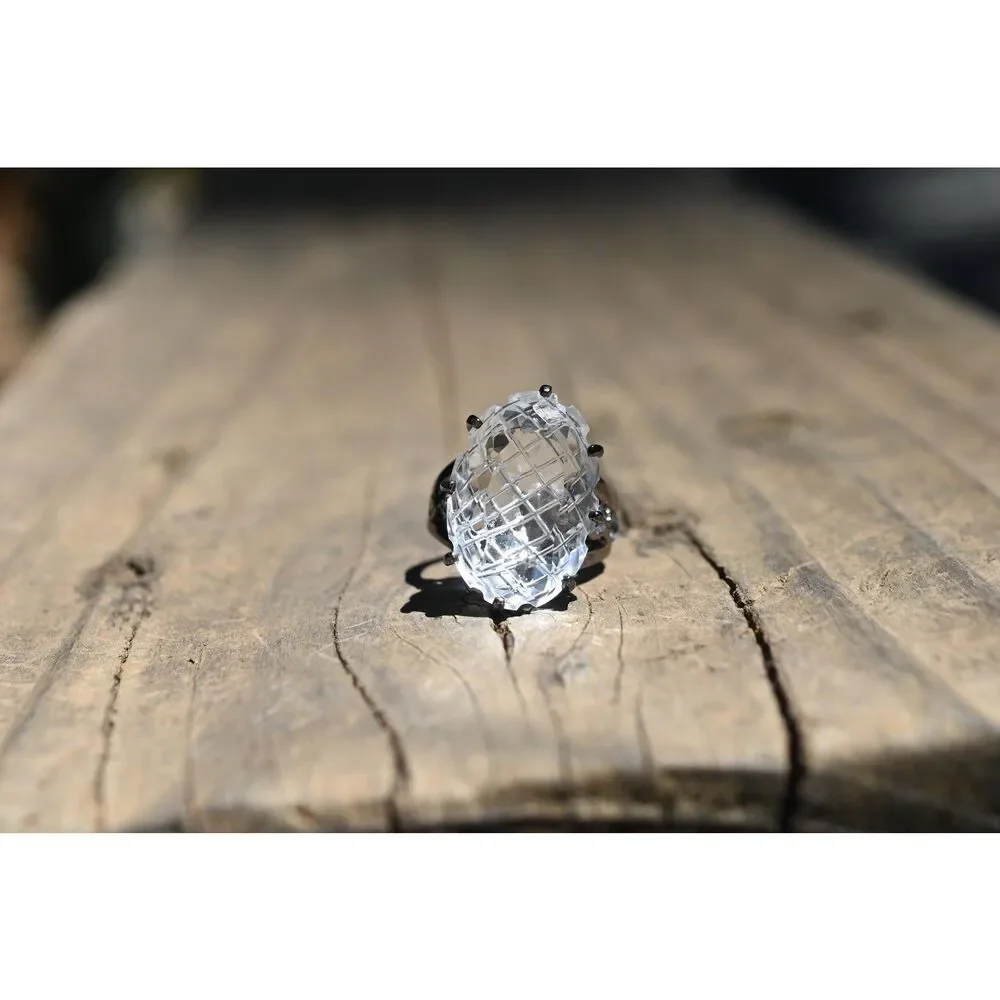26 carat quartz ring, solitaire size 8